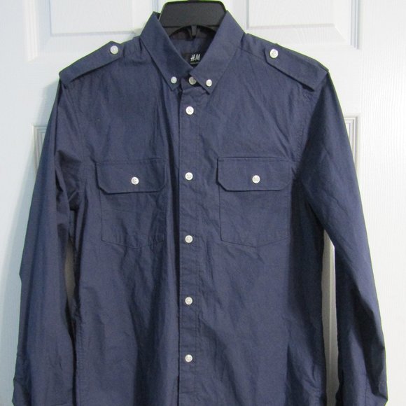 H&M Other - H&M Easy Iron Long Sleeve Button Front Blue Dress Shirt Mens (Size S).